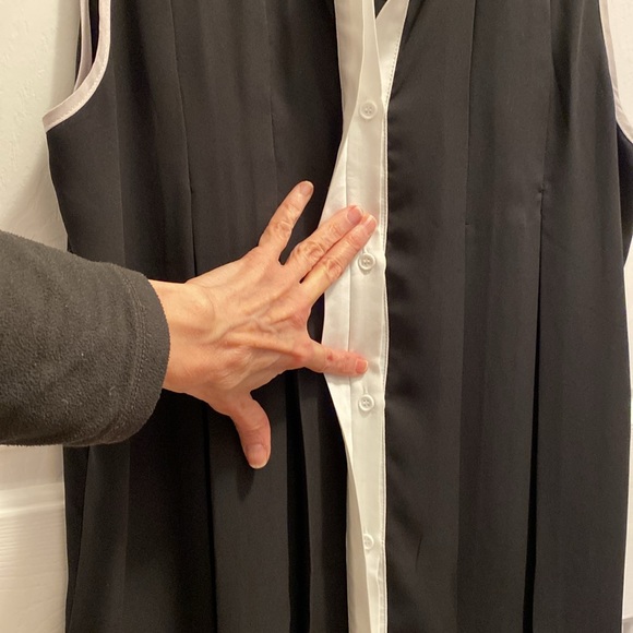 Pleated blouse - Picture 4 of 5